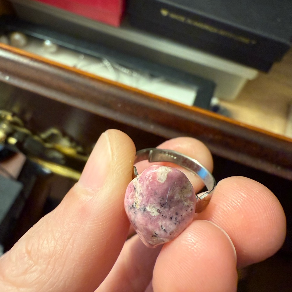 Pink Gemstone Ring - Picture 2 of 3